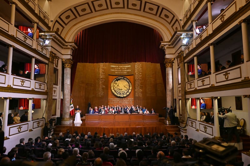 sheinbaum-teatro-queretaro